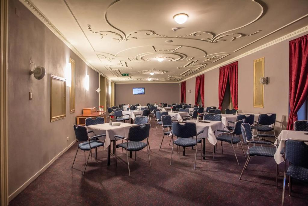 hotel image 8