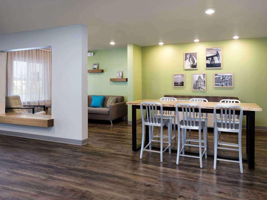 hotel image 10