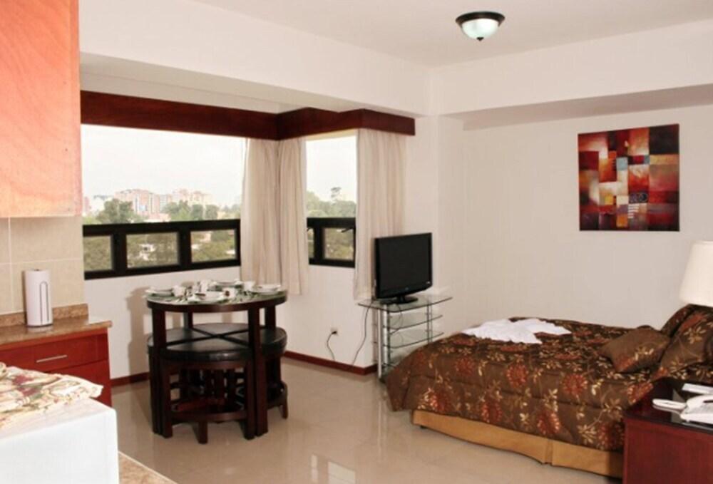 hotel image 13