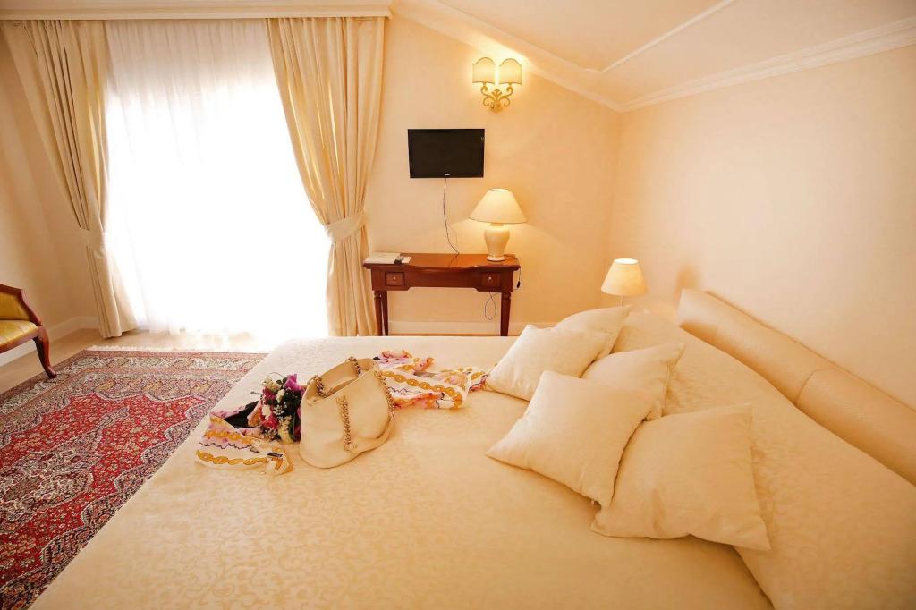 hotel image 52