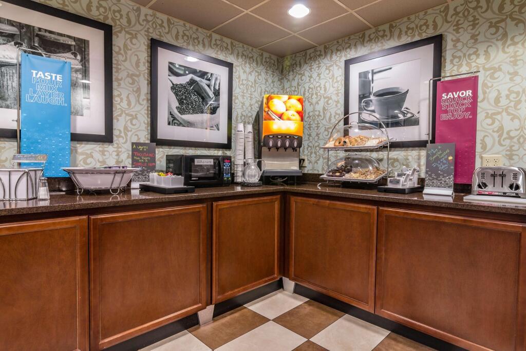 hotel image 10
