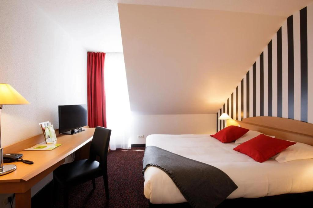 hotel image 10