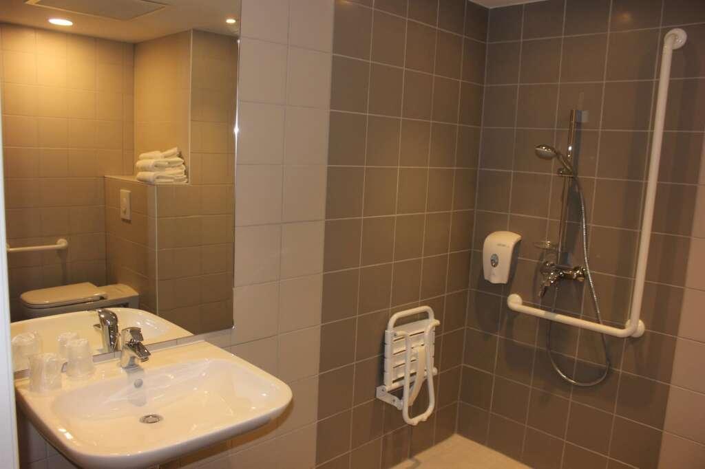 hotel image 13