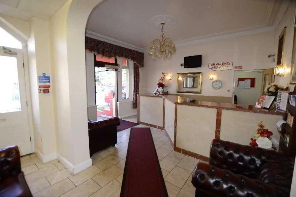 hotel image 9