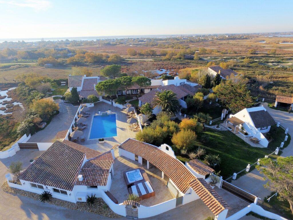hotel image 16