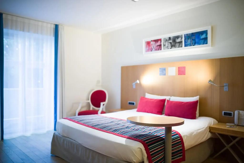 hotel image 16