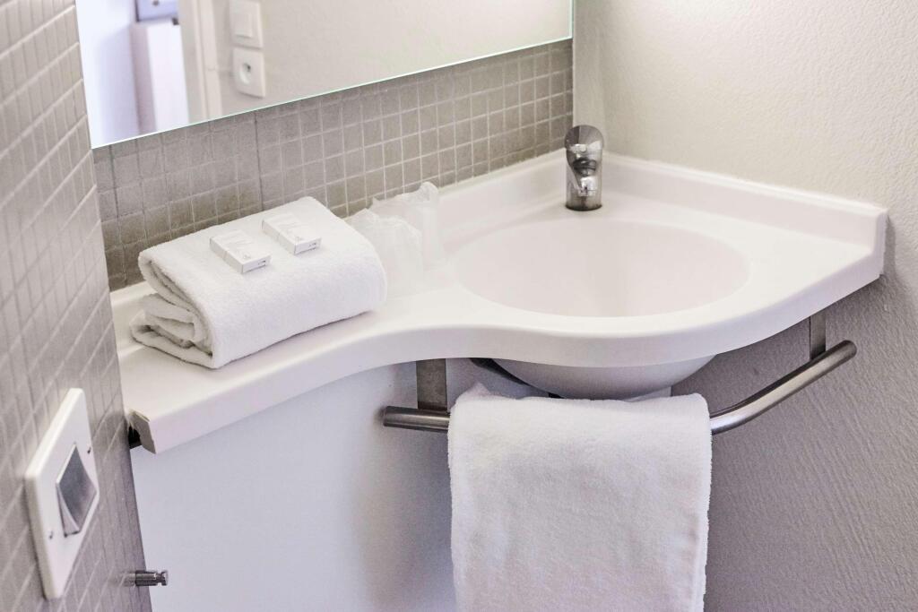 hotel image 10
