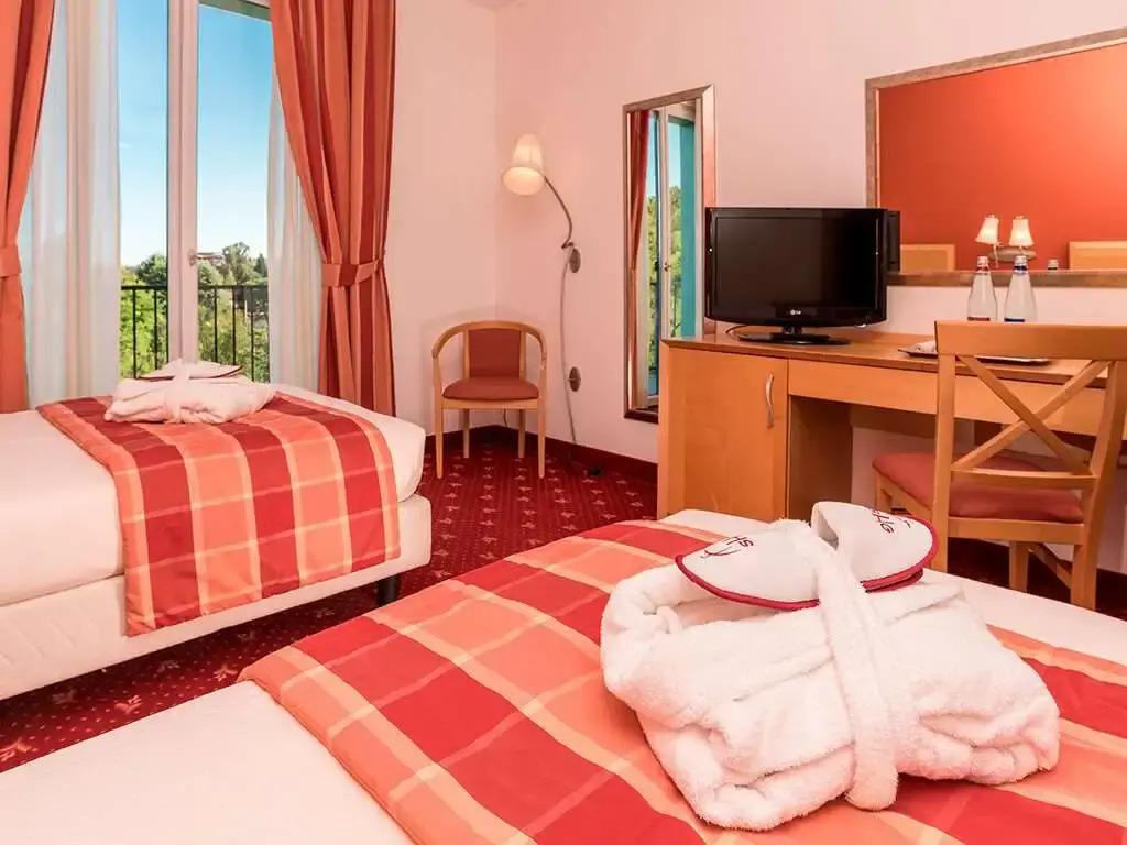 hotel image 11
