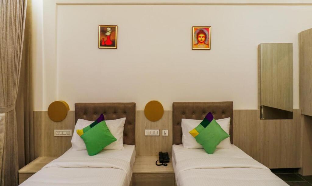 hotel image 9