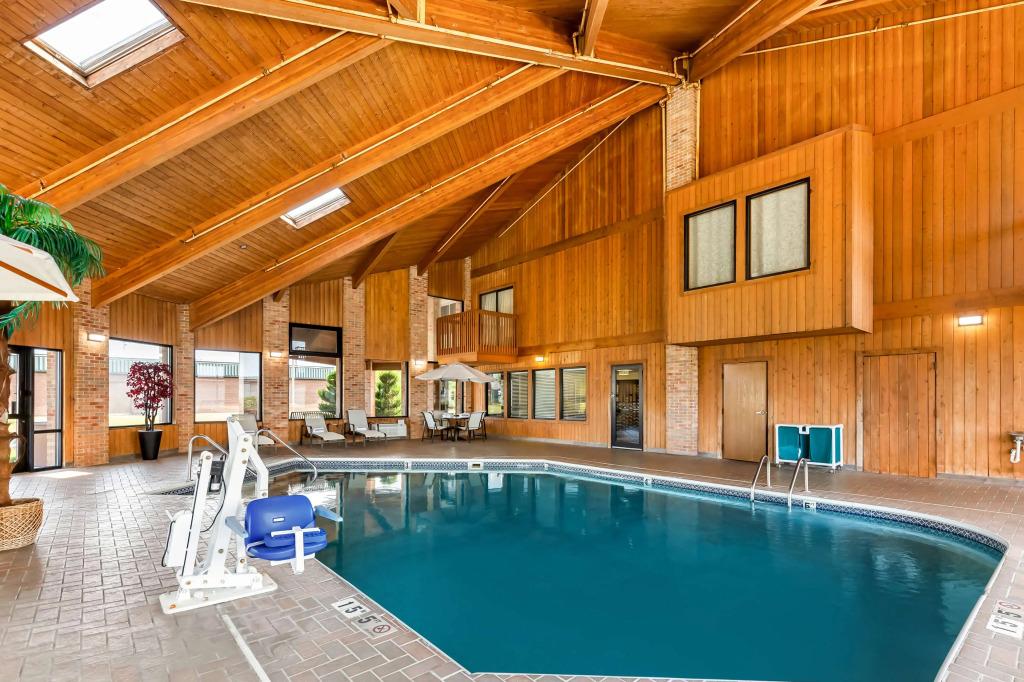 hotel image 12