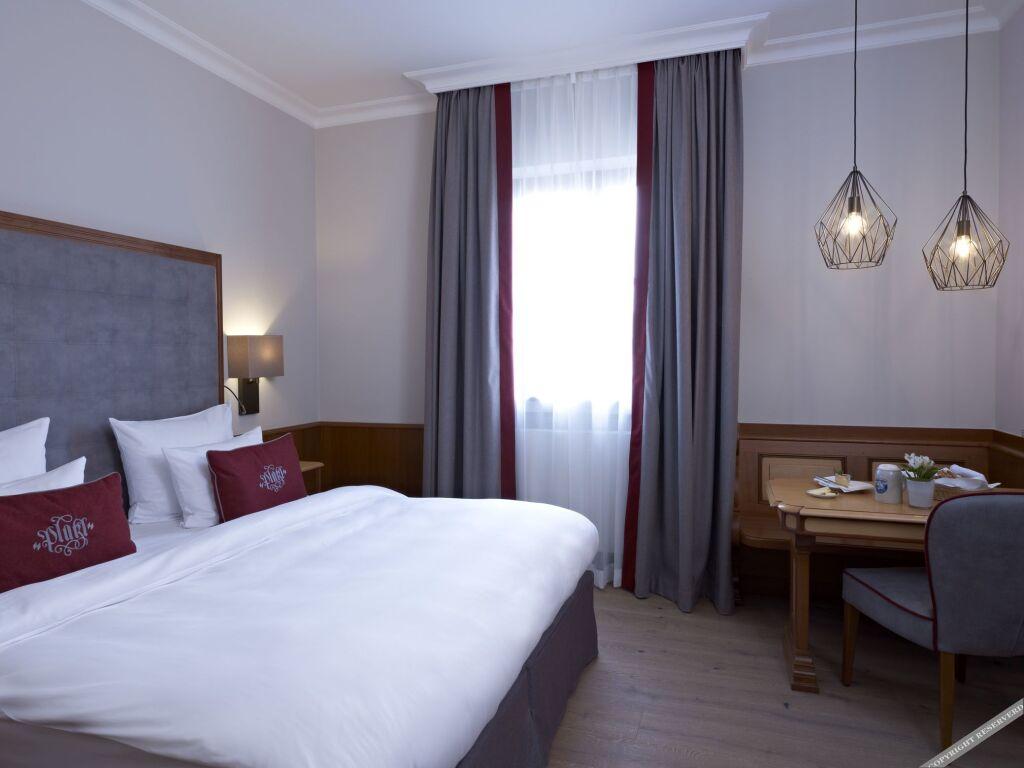 hotel image 12