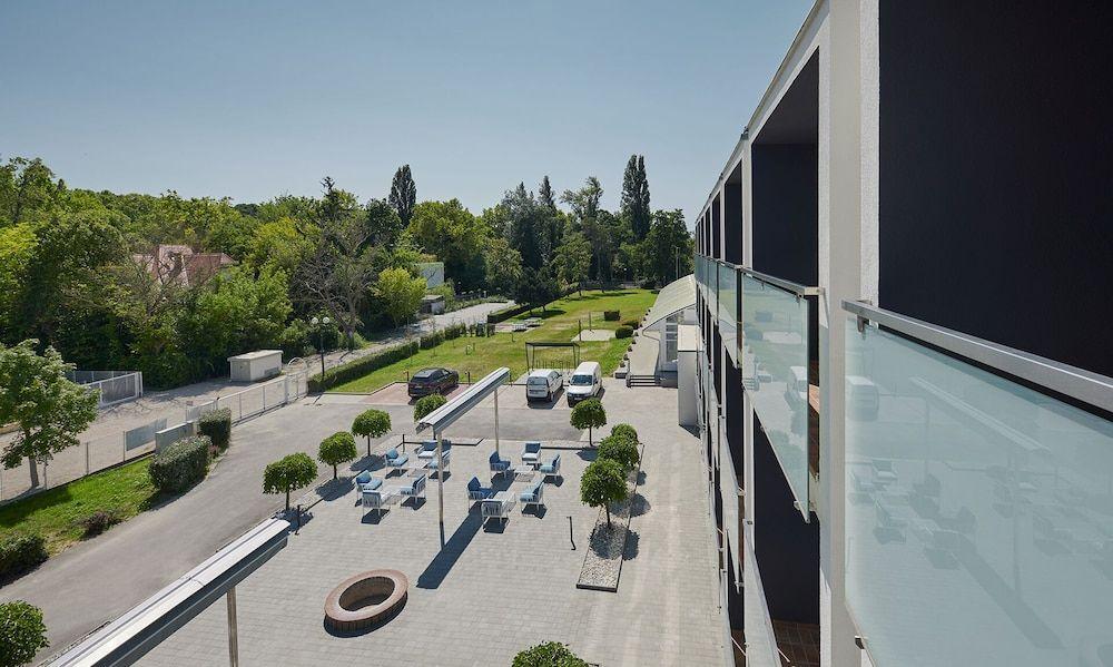 hotel image 23