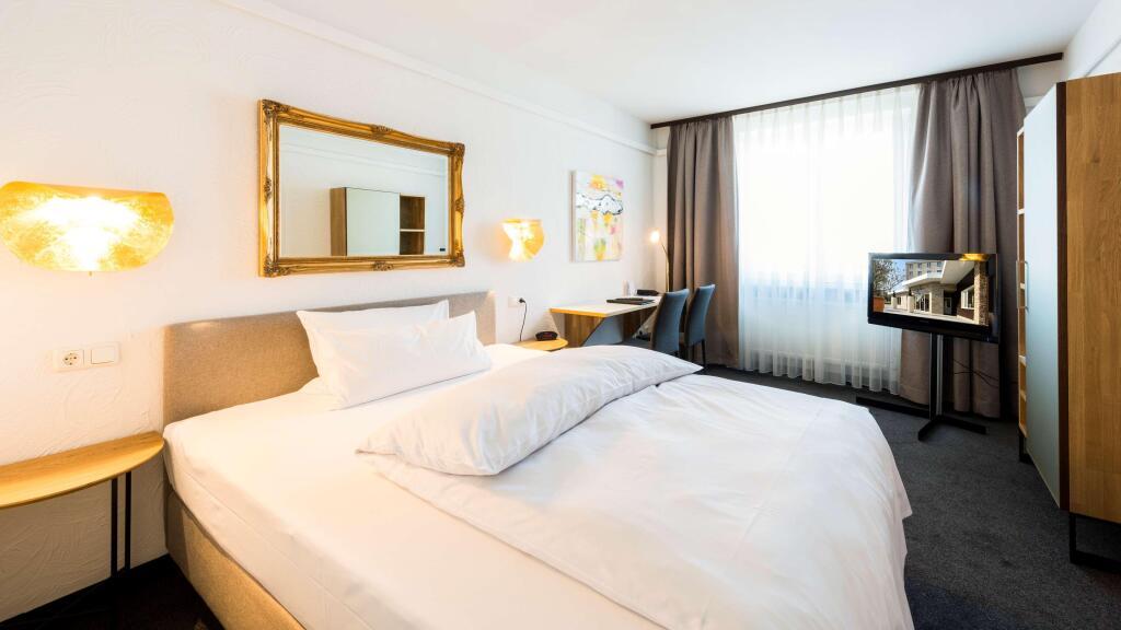 hotel image 14