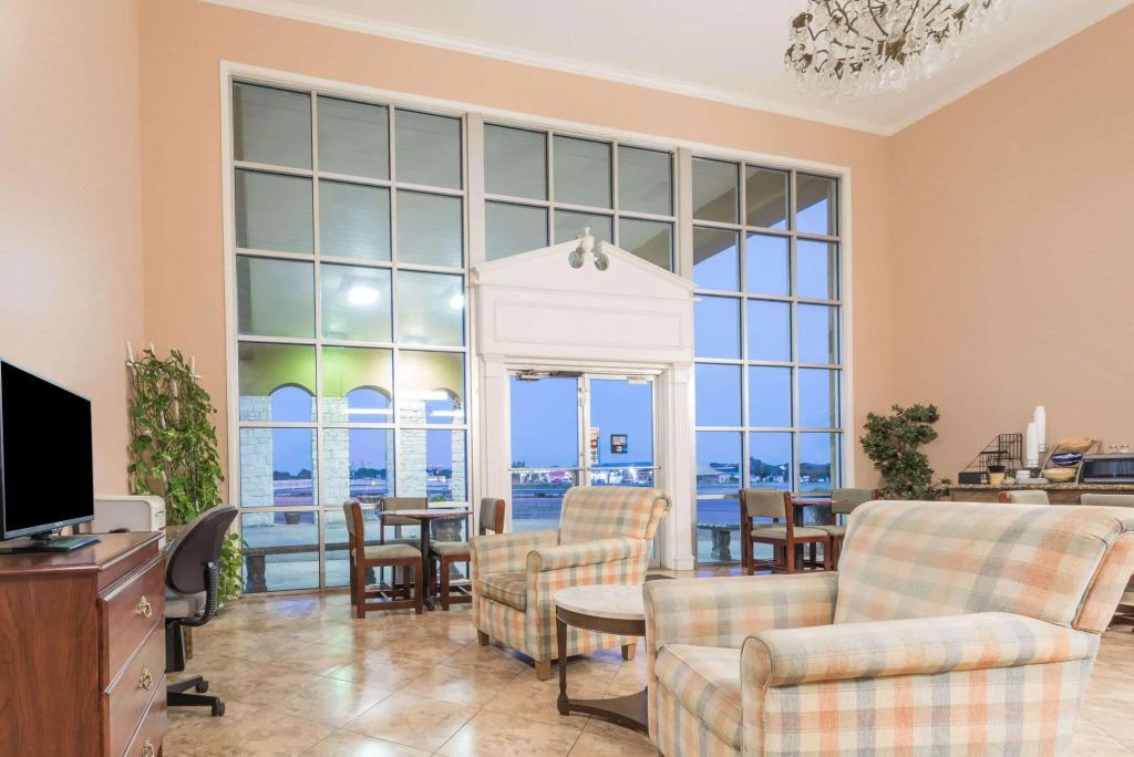 hotel image 11