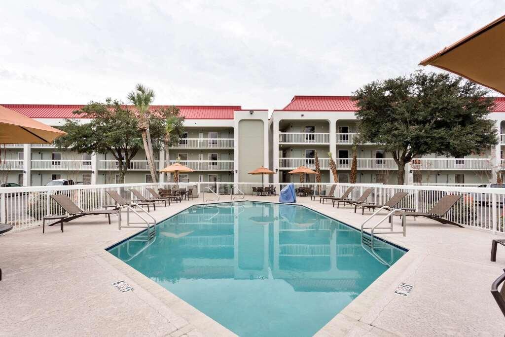 hotel image 39