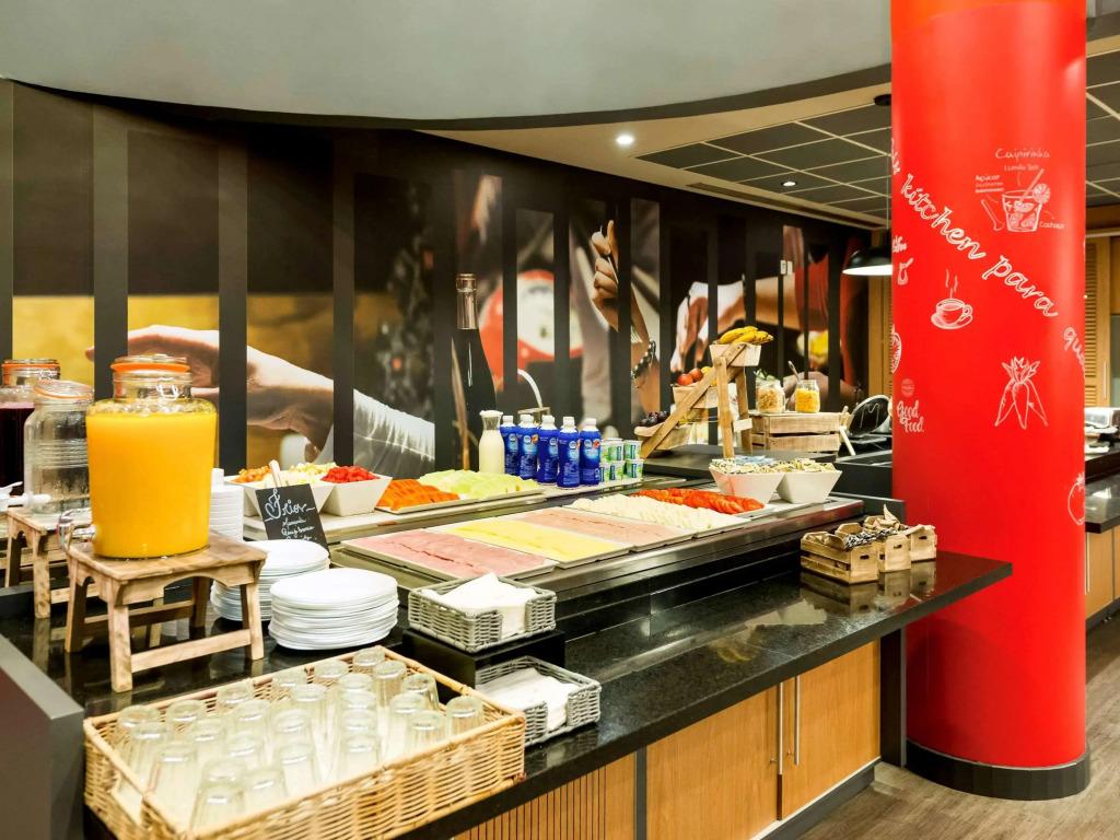 hotel image 10