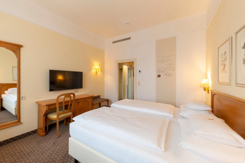 hotel image 8