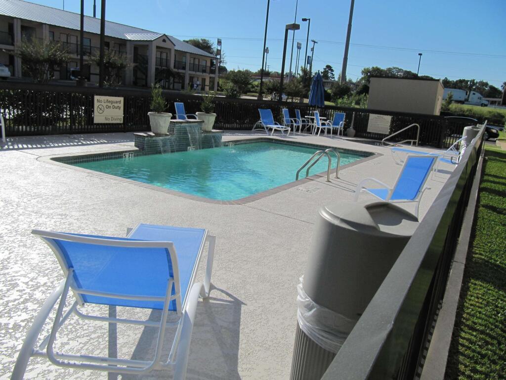 hotel image 16