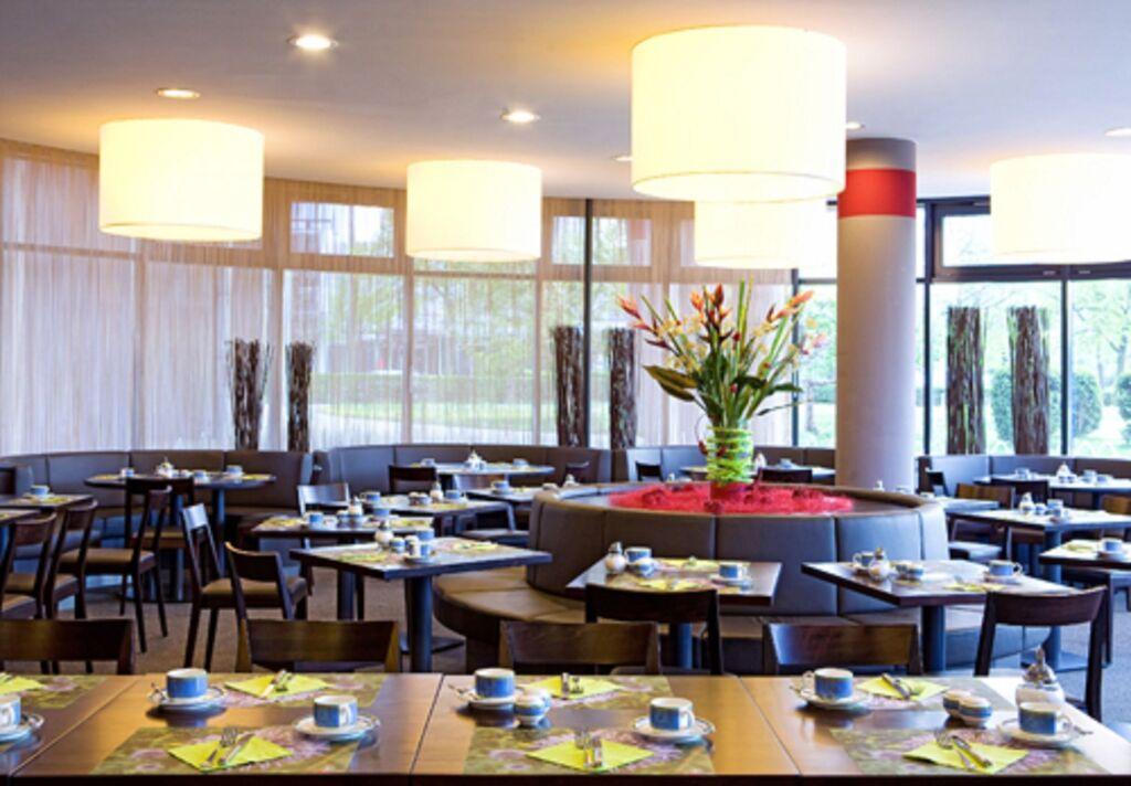 hotel image 10