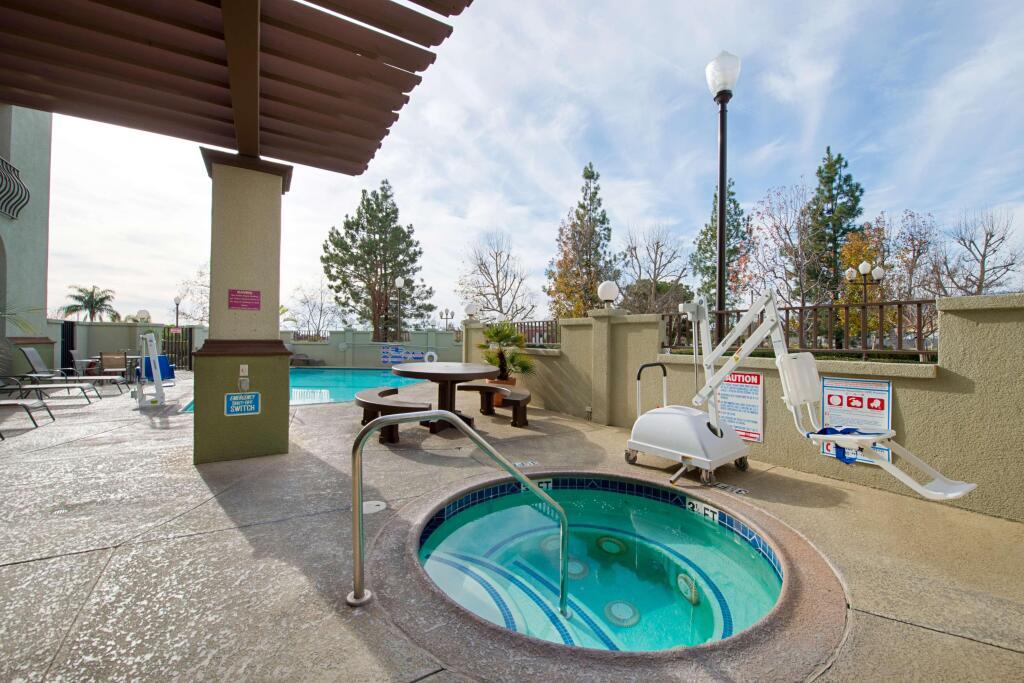 hotel image 9