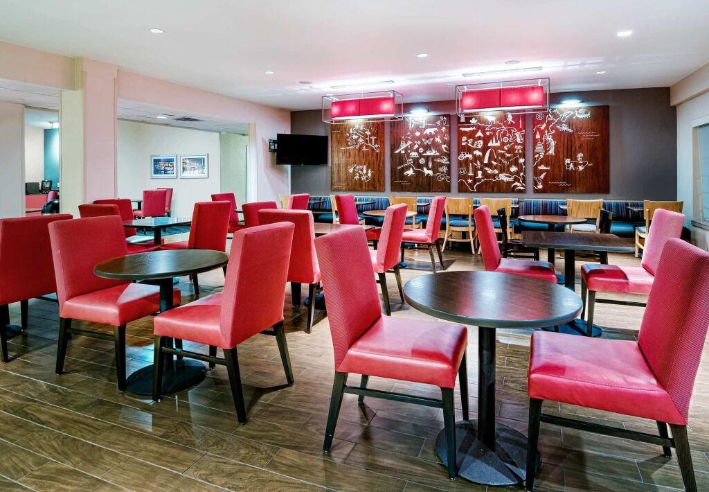 hotel image 16