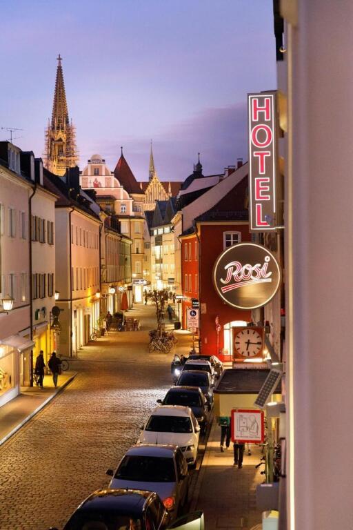 hotel image 9