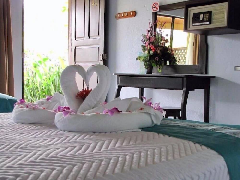 hotel image 9