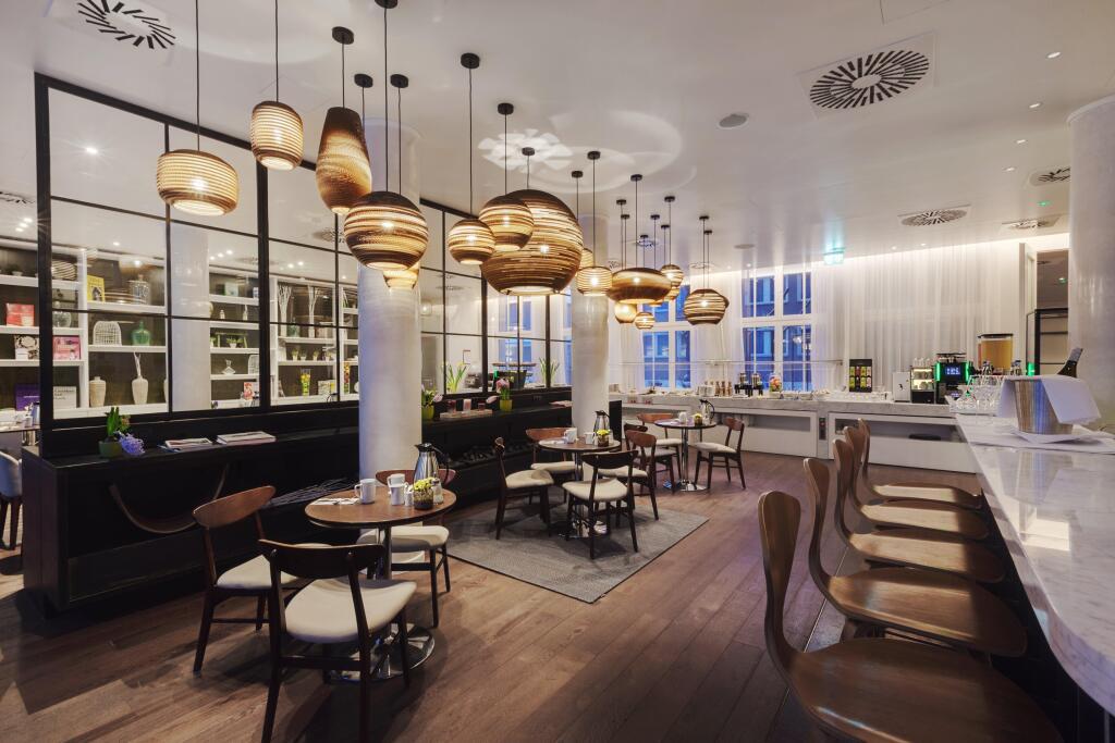 hotel image 8