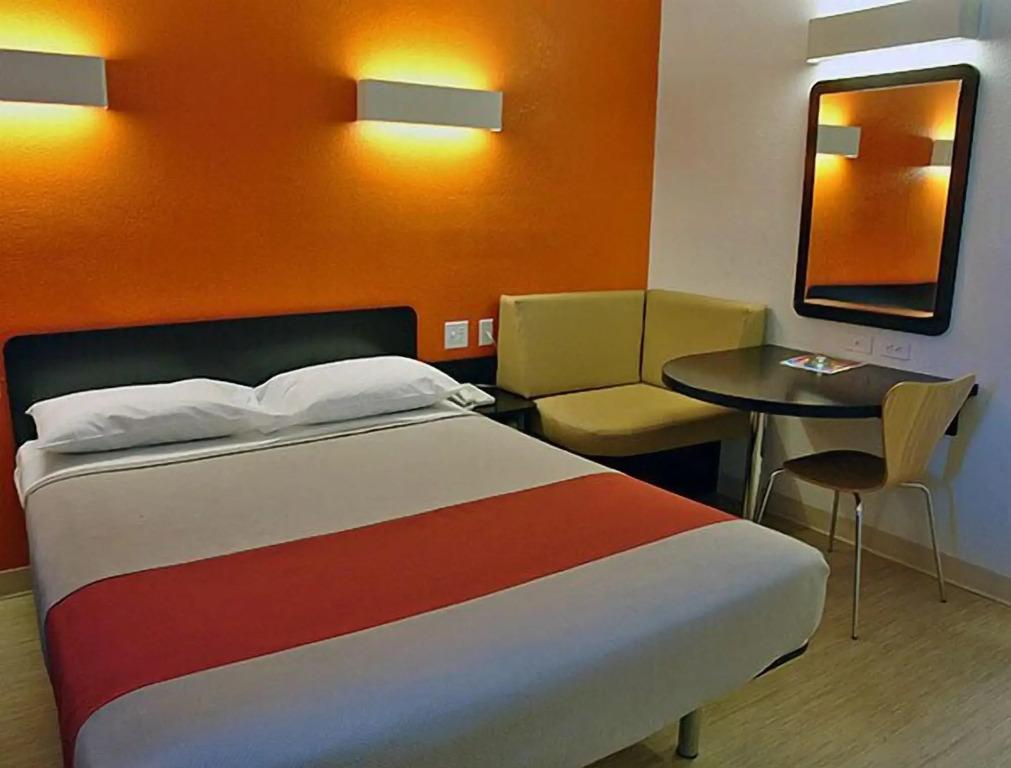 hotel image 10