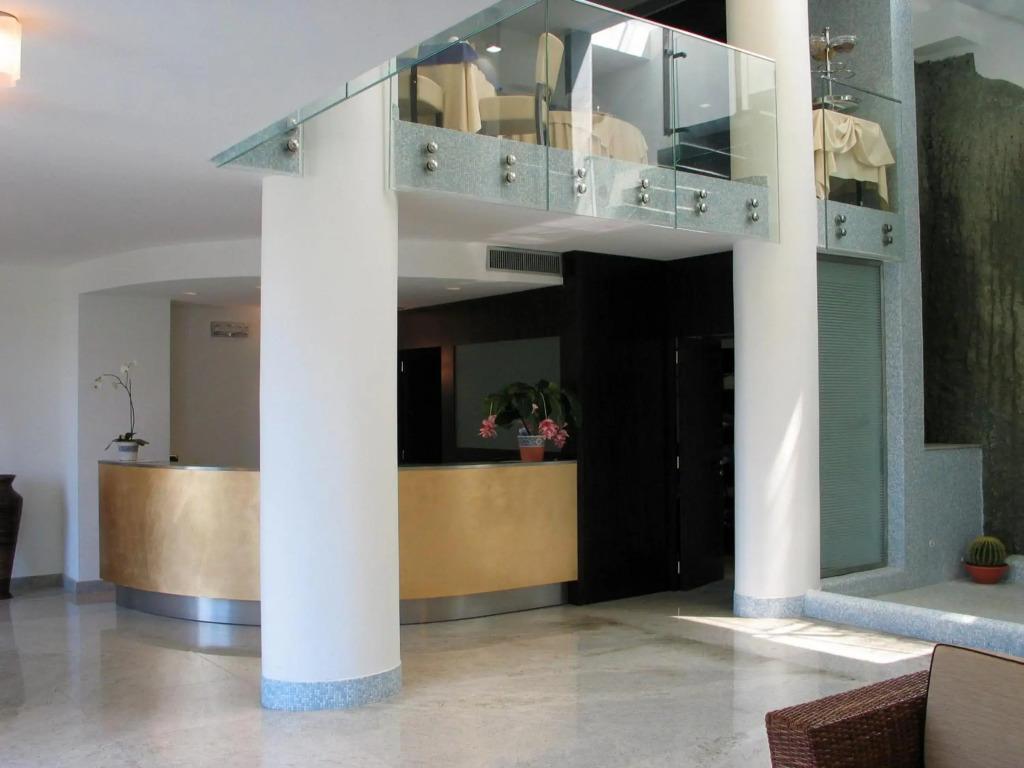 hotel image 8