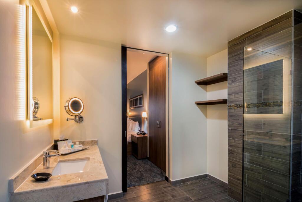 hotel image 32