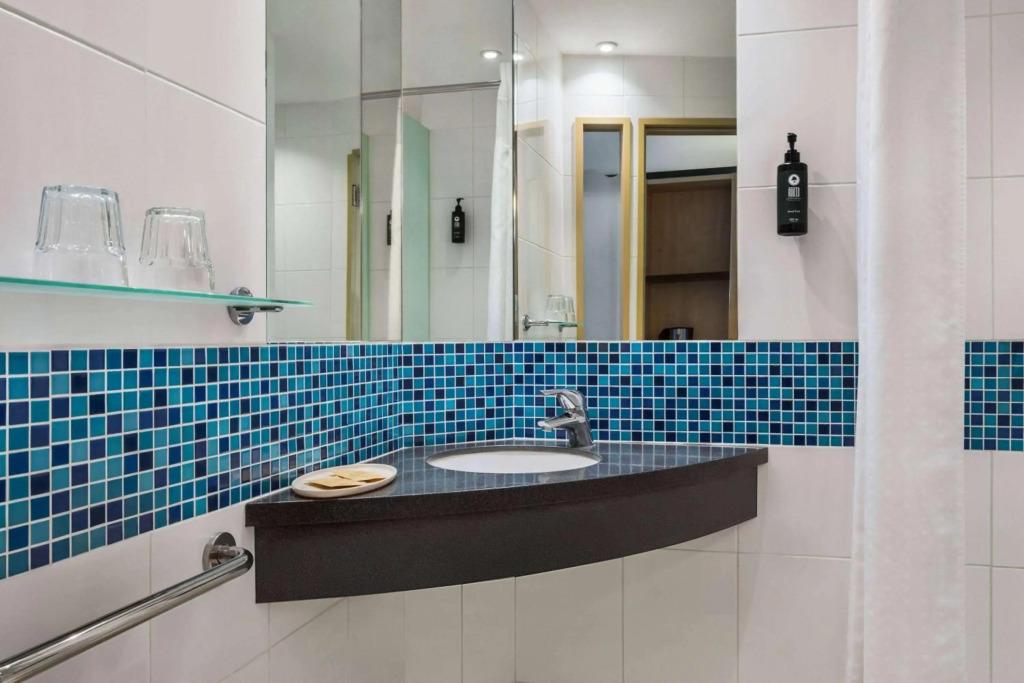 hotel image 9