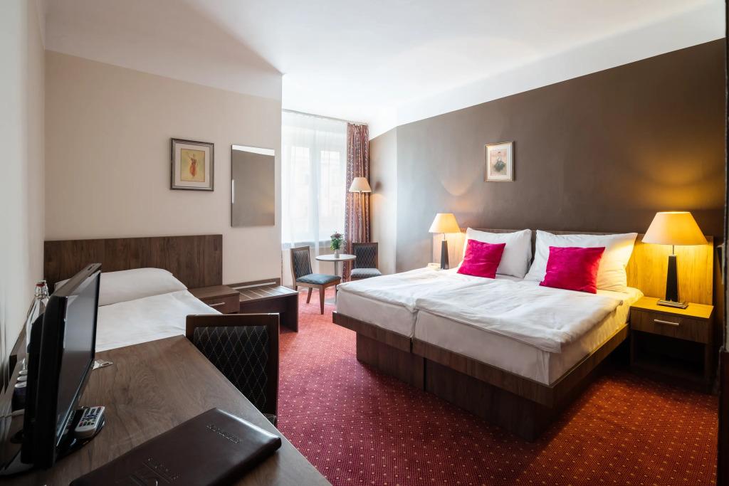 hotel image 13