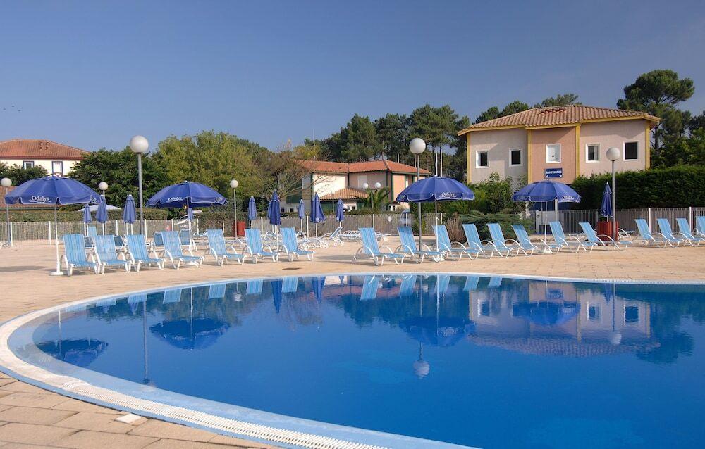 hotel image 13