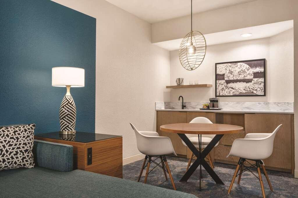 hotel image 8