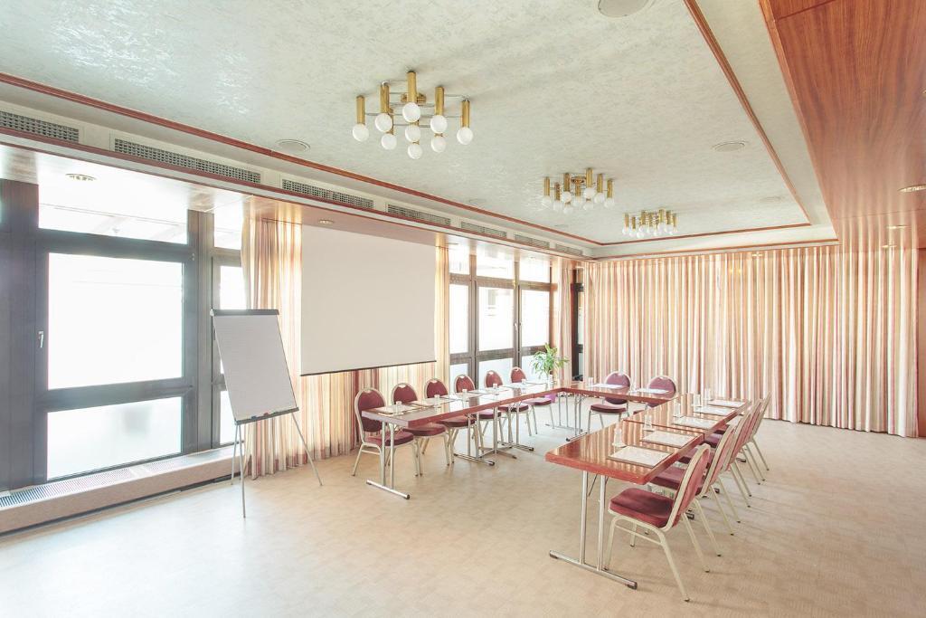 hotel image 16