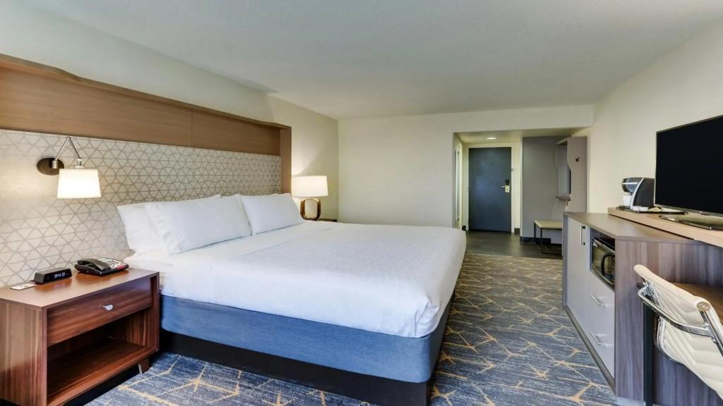 hotel image 16