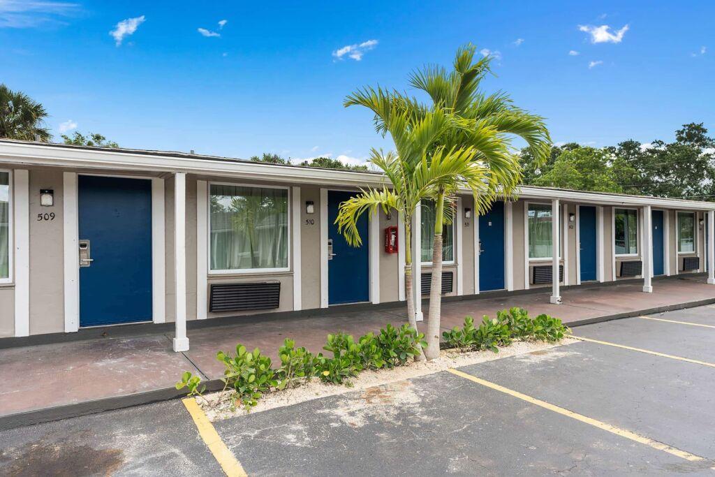 hotel image 13