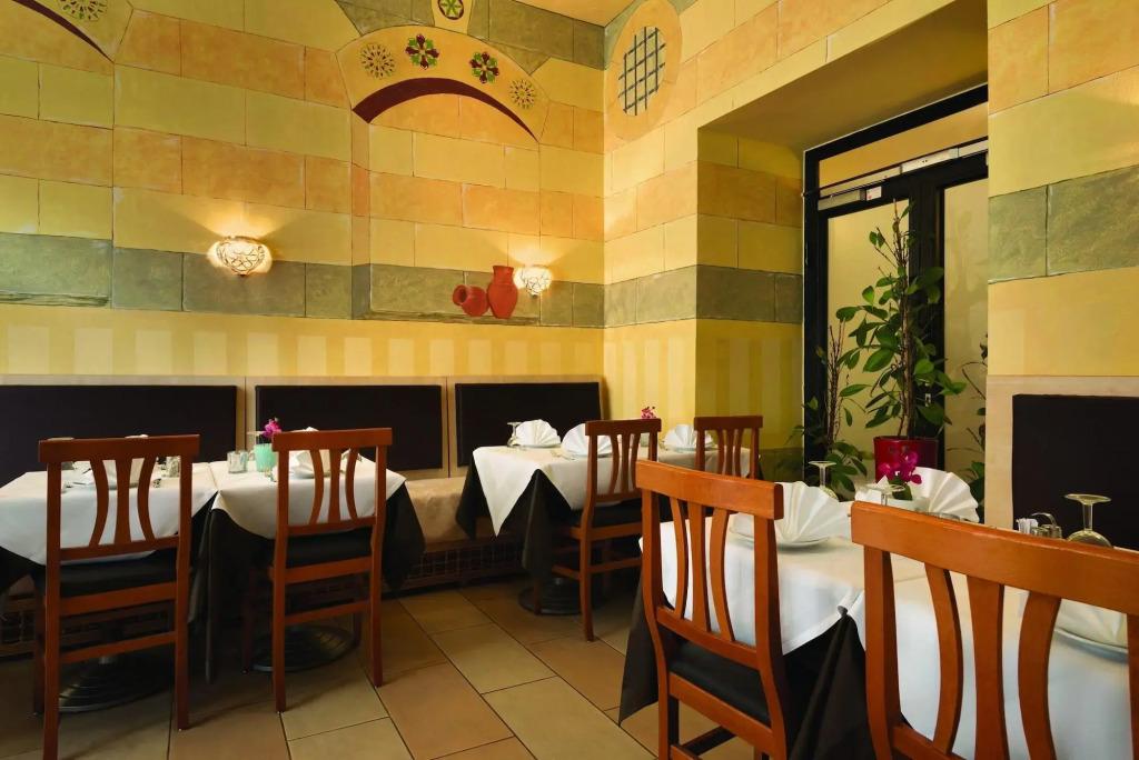 hotel image 12