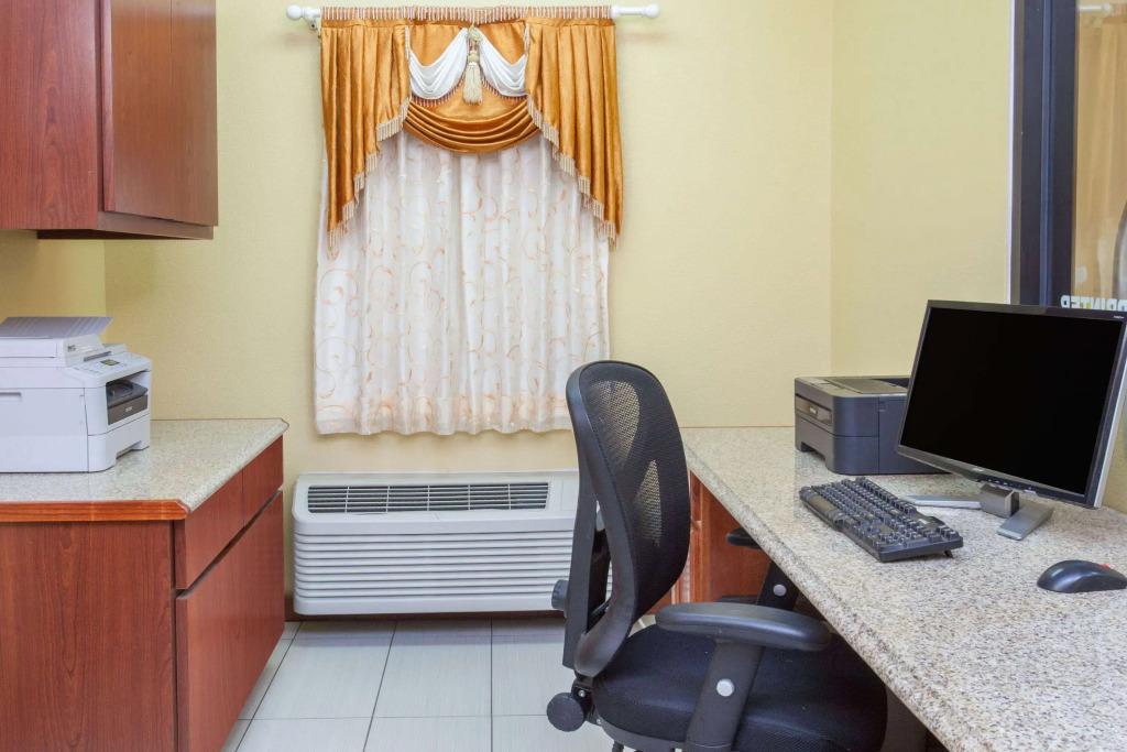 hotel image 18