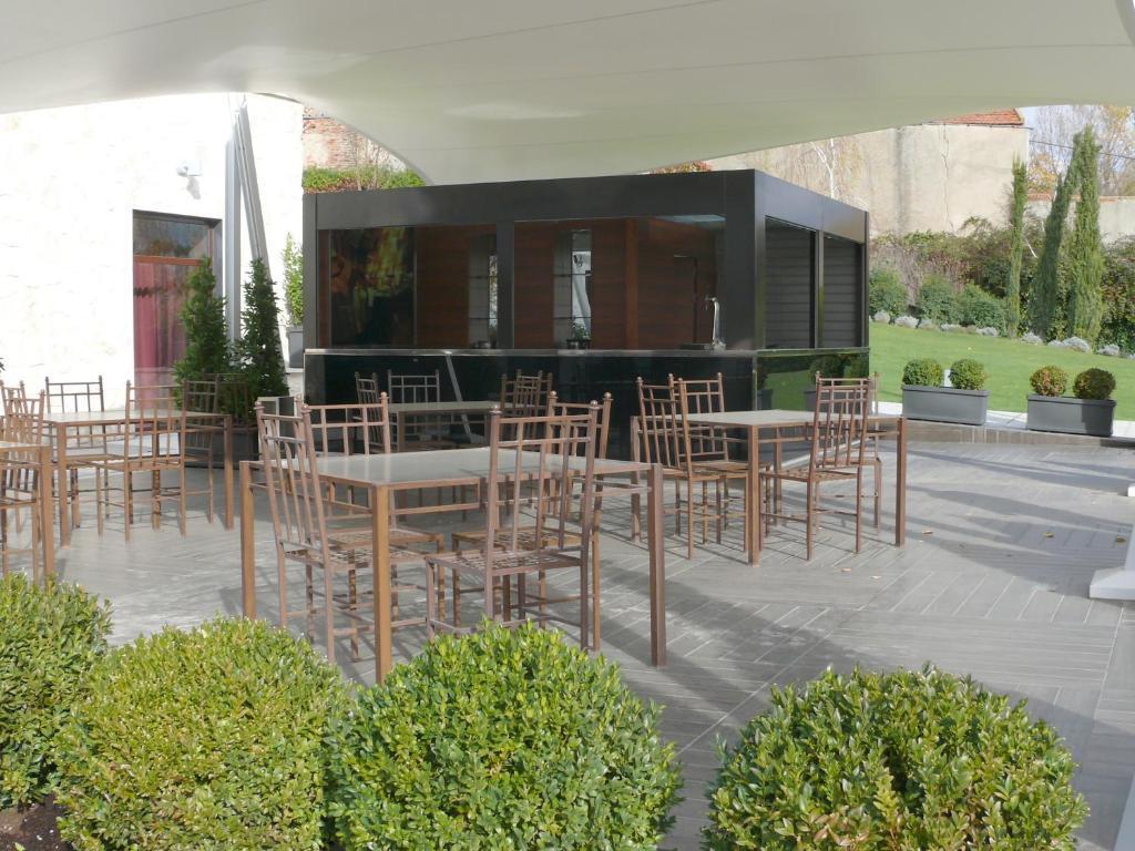 hotel image 12