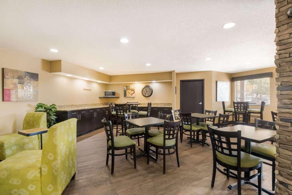 hotel image 32