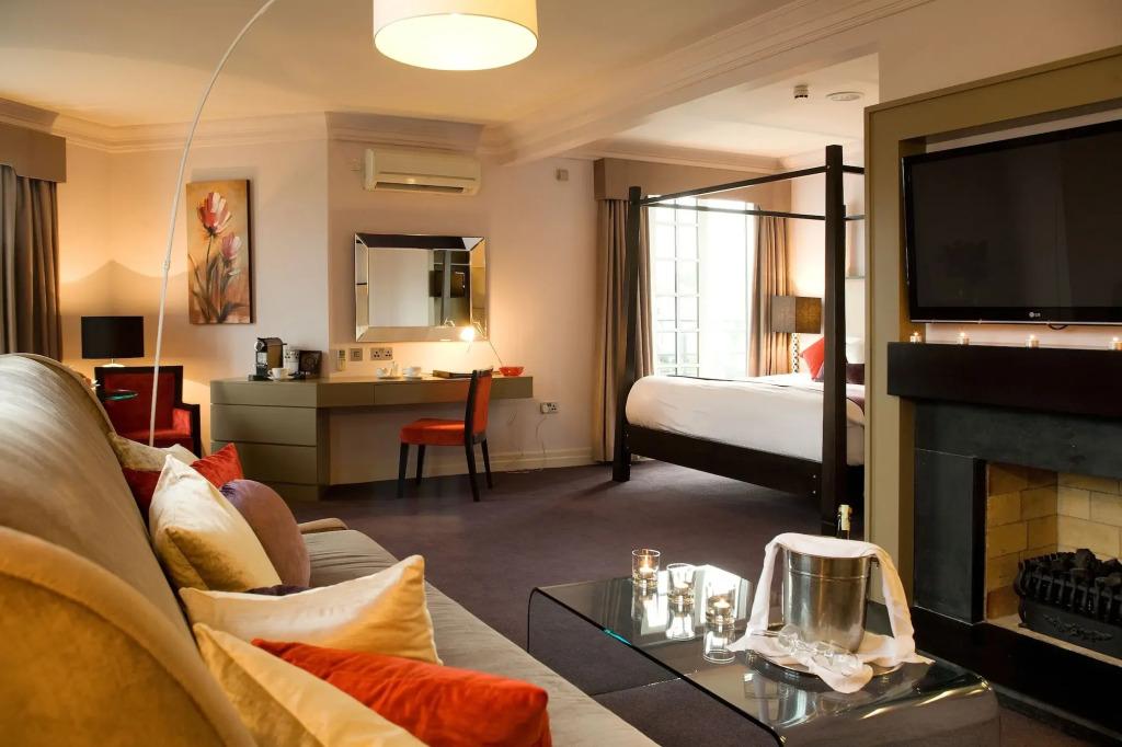 hotel image 16