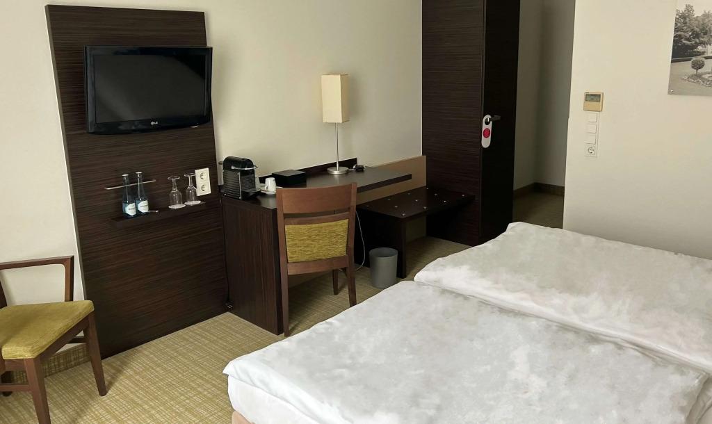 hotel image 9