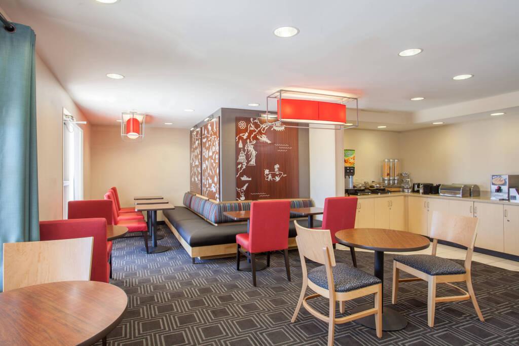 hotel image 10