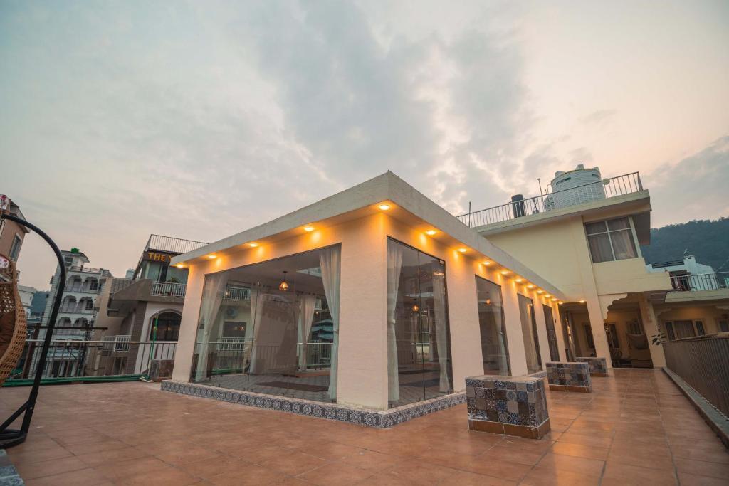 hotel image 11