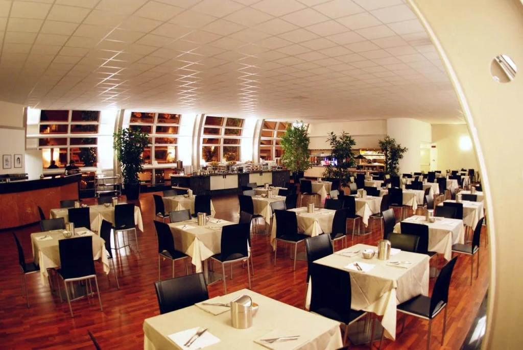 hotel image 16