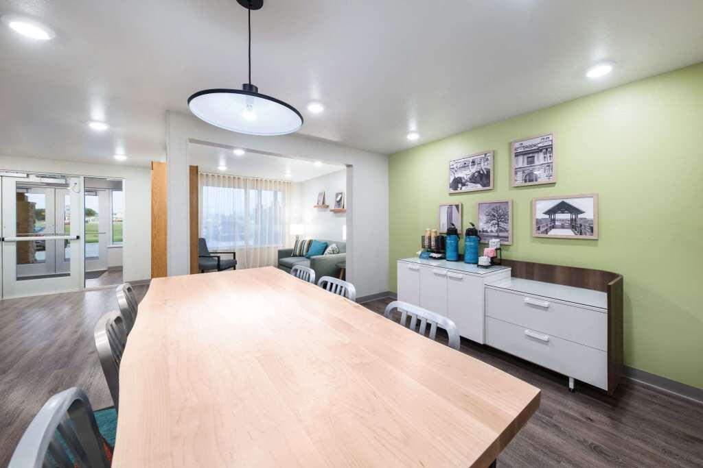 hotel image 9