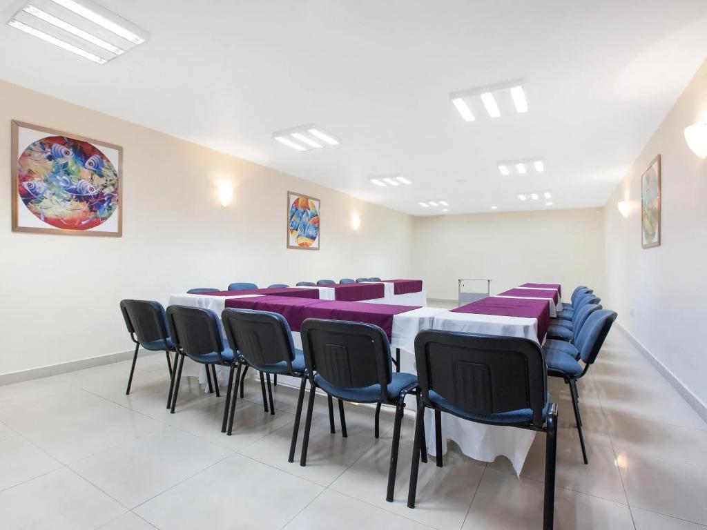 hotel image 13