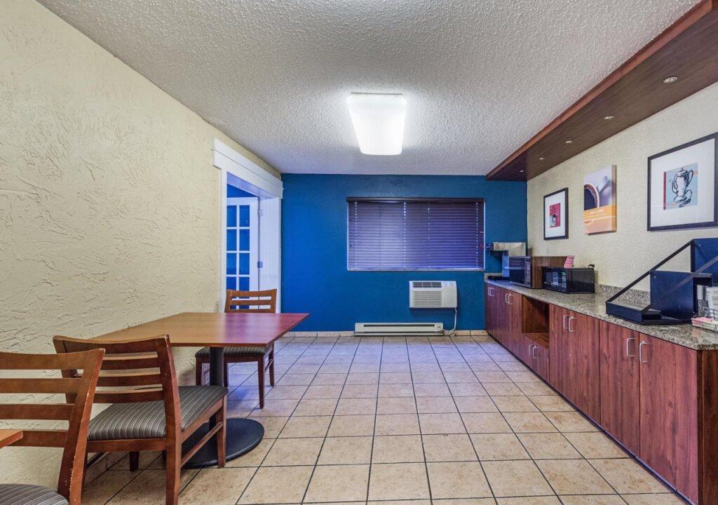 hotel image 12